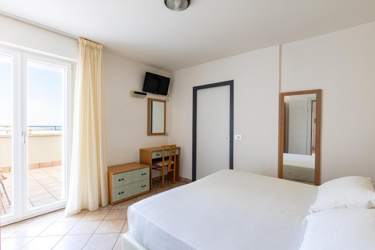 Hotel Palos Rimini Exteriér fotografie